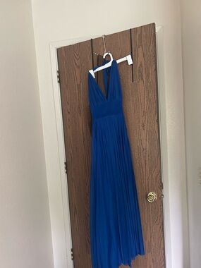Sleeveless Royal Blue Halter Maxi Dress with Deep V-Neck